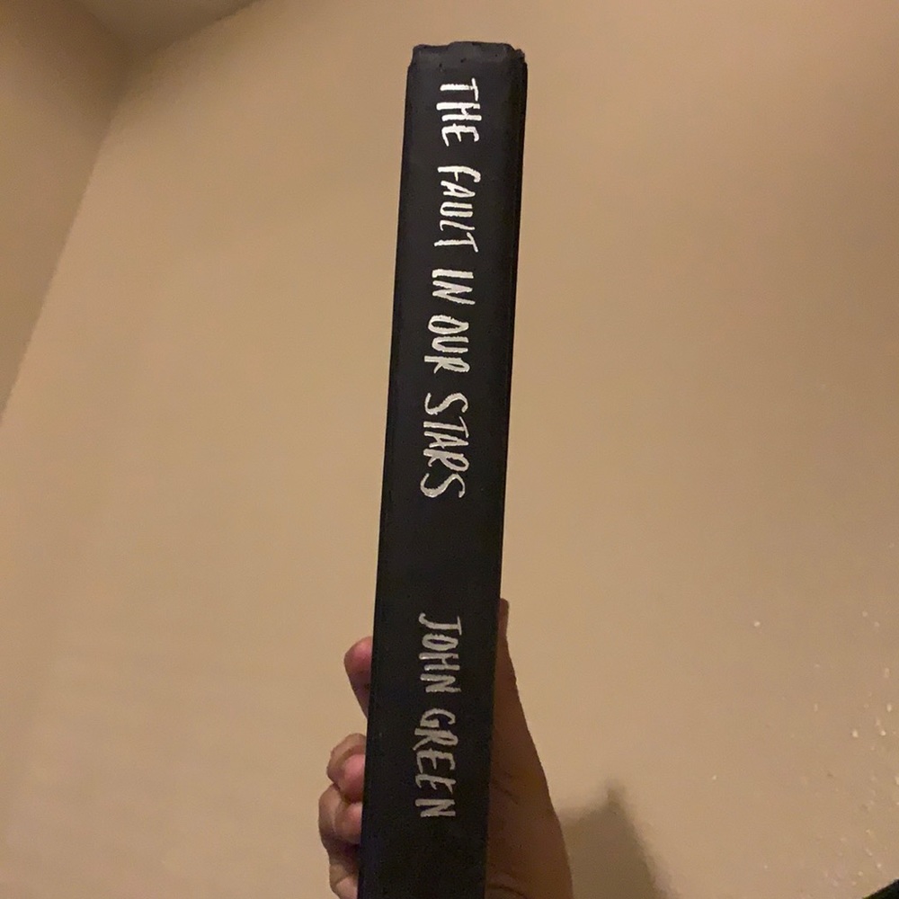 The fault on our stars book